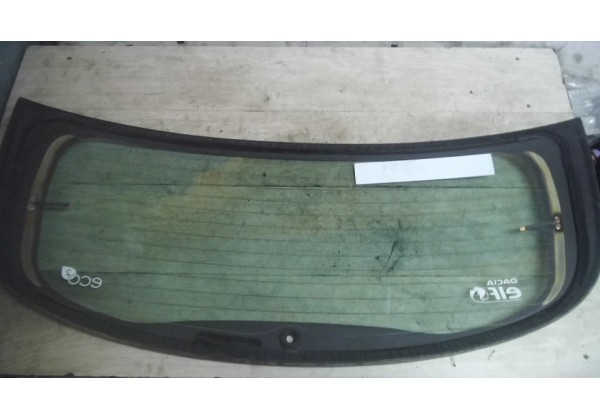 Скло кришки багажника Renault Sandero 2013-2019, 903004646R